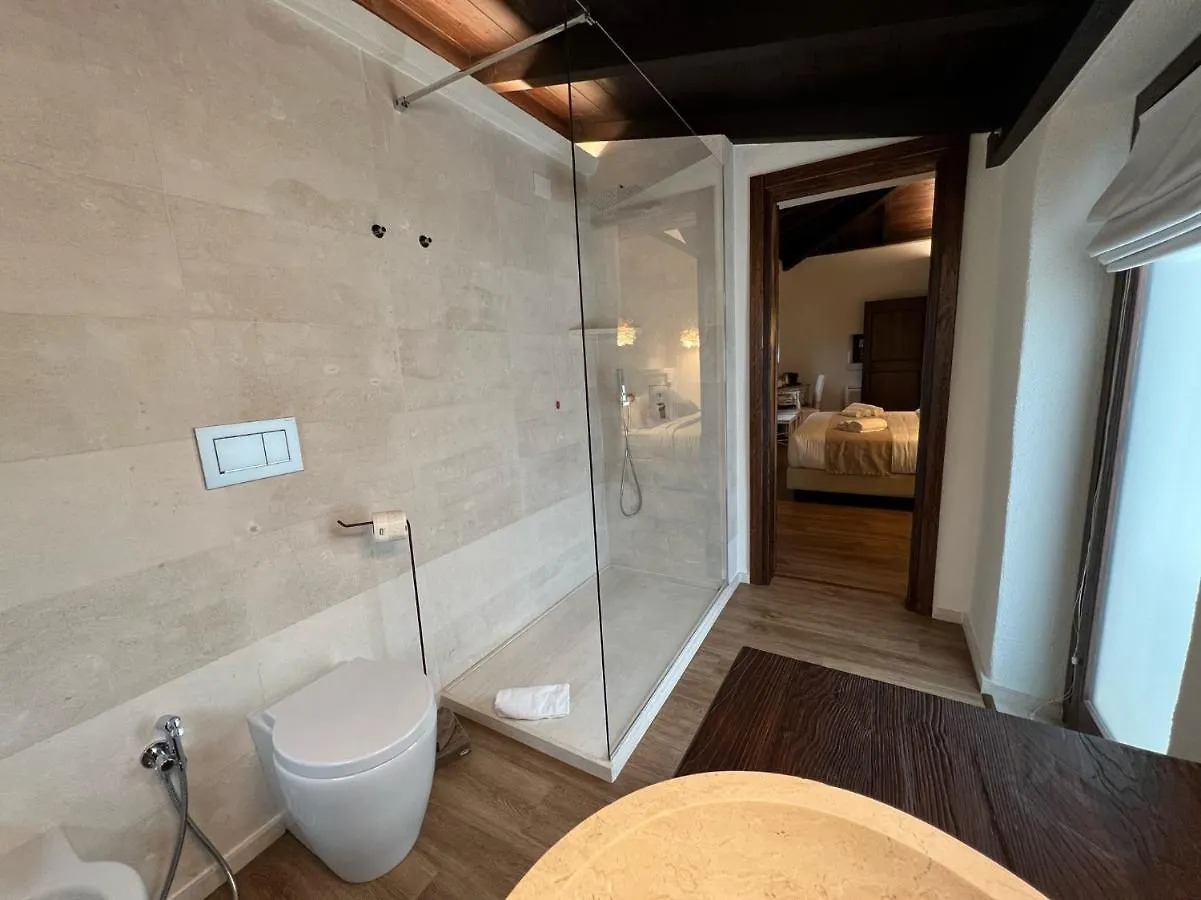 Corte Maddalena Camere Capoterra Guest house