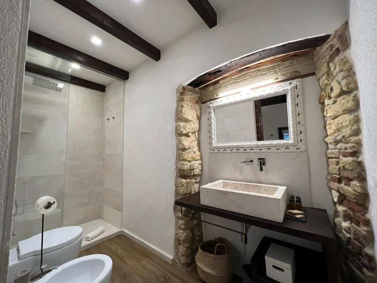 Corte Maddalena Camere Capoterra 0*,  Italy